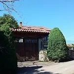 Casa De Aldea Villalen Hotell Ribadesella